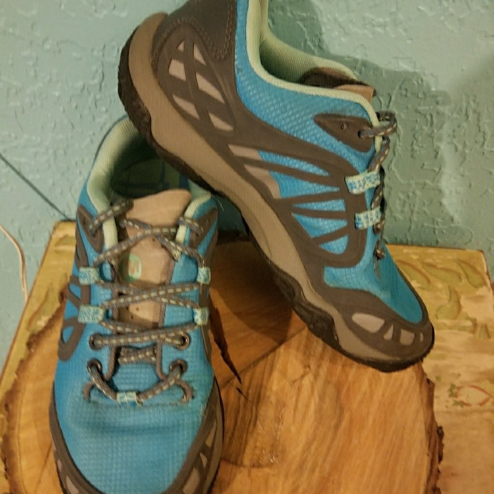 Merrell hiking/ jogging/ running/ everyday shoes